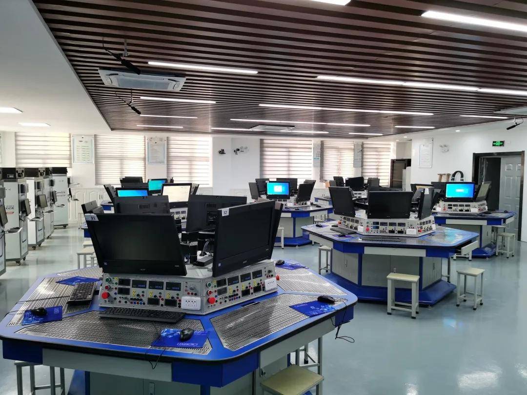 【信息工程学院】电子应用技术专业_辅助设计